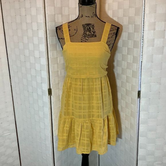 Sadie & Sage Dresses & Skirts - sadie & sage mustard mini dress small